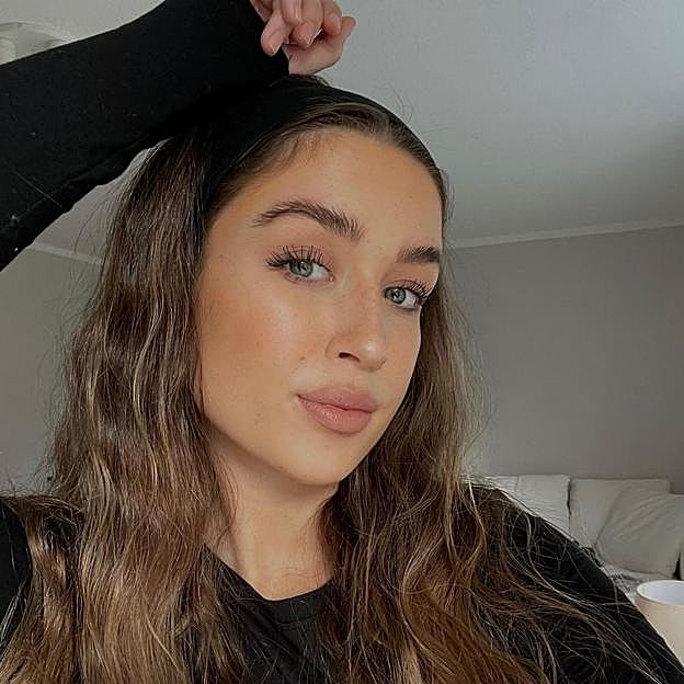 Seis bálsamos labiales de farmacia que sí funcionan y que te encantarán porque hidratan y reparan