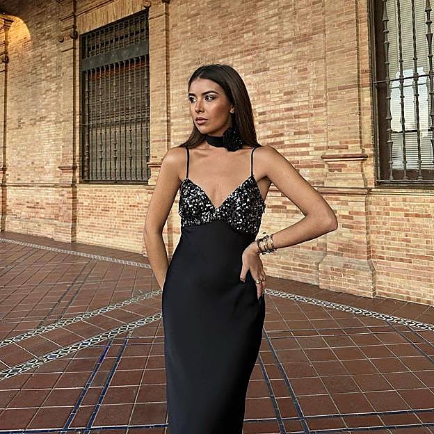 Las influencers confirman que estos son los vestidos de fiesta infalibles con los que deslumbrarás en Nochevieja