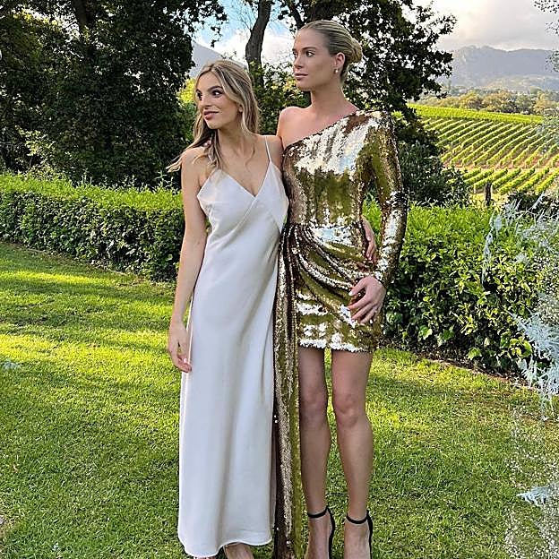 El vestido de lentejuelas favorito de Amelia Spencer, la sobrina de Diana de Gales, en versión made in Spain (y muy barato)