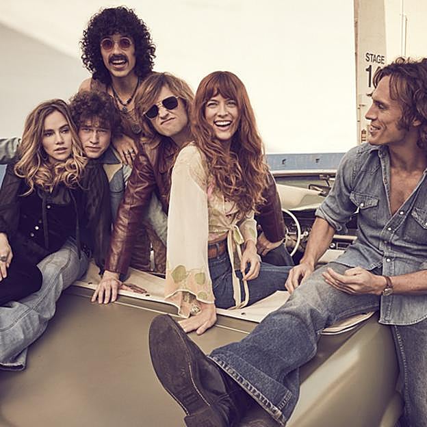 Imagen promocional de Daisy Jones and the Six uno de los estrenos de Amazon Prime Video para 2023.