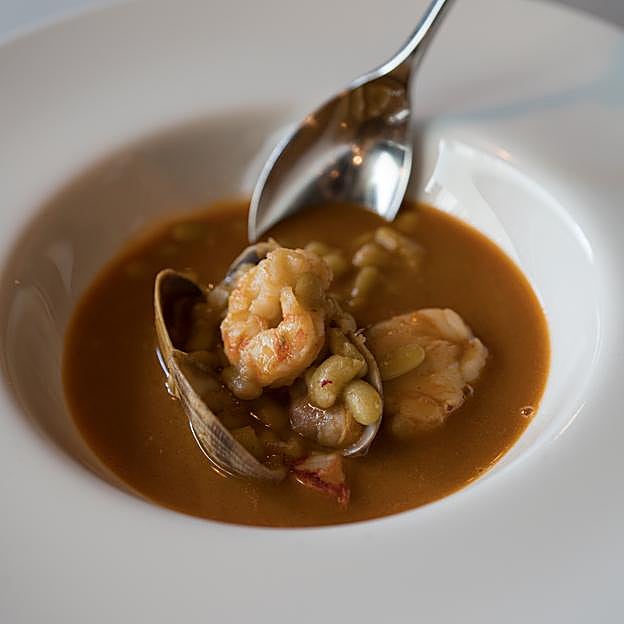 Verdinas estofadas con marisco, fabada o callos, La Guisandera de Piñera quiere que disfrutes de la cuchara.