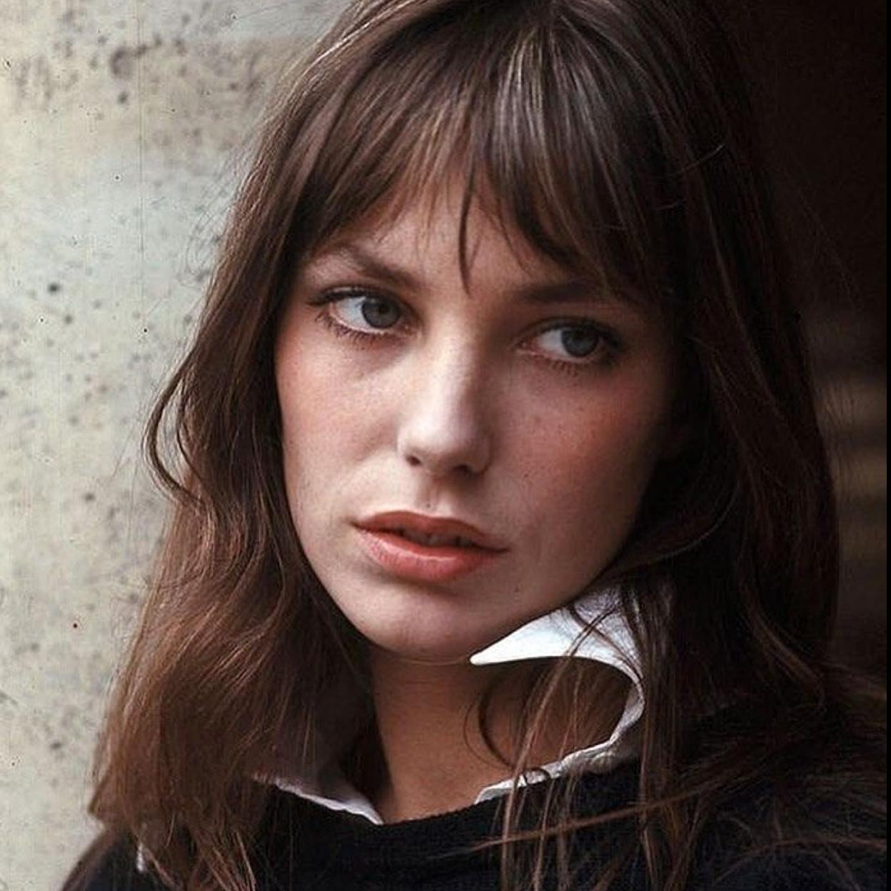 Este es el secador de pelo ergonómico que usan las famosas para evitar el encrespamiento. 