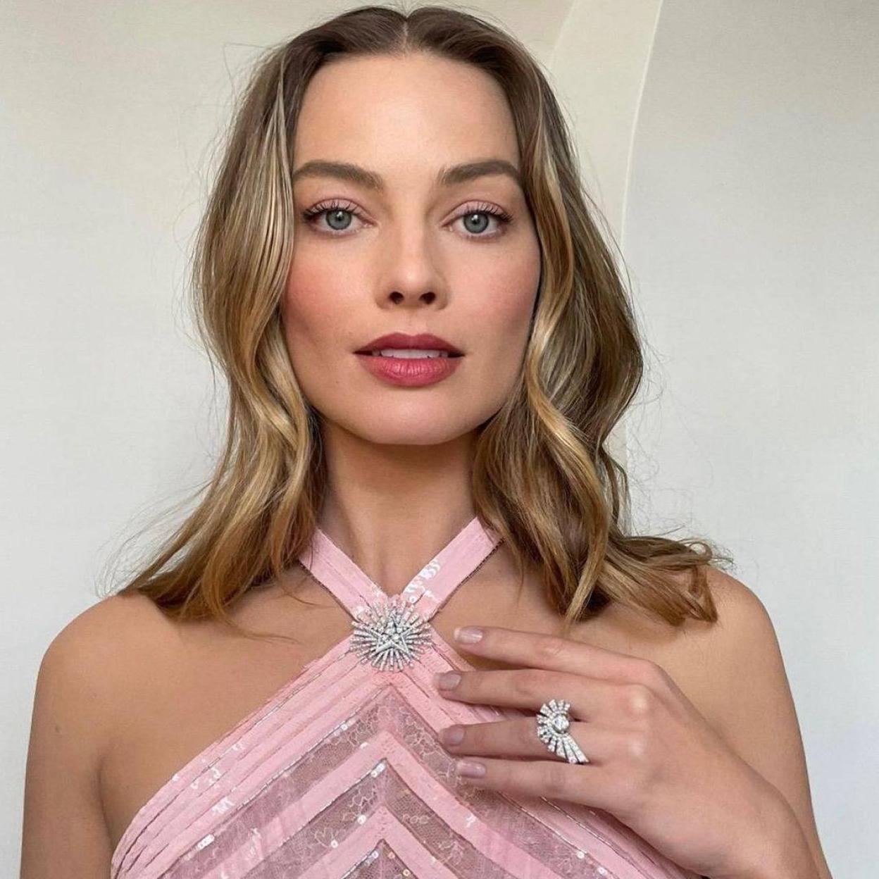 El look efecto buena cara natural de Margot Robbie se consigue con estas CC Creams