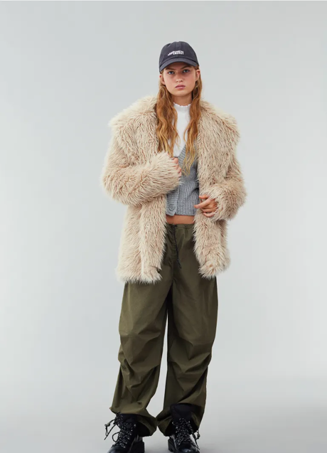 Imagen - Chaqueta efecto pelo de H&M, 39,99€.