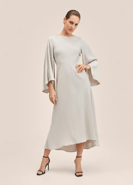 Imagen - Vestido fluido de Mango Outlet, 29,99€ (antes 59,99€).