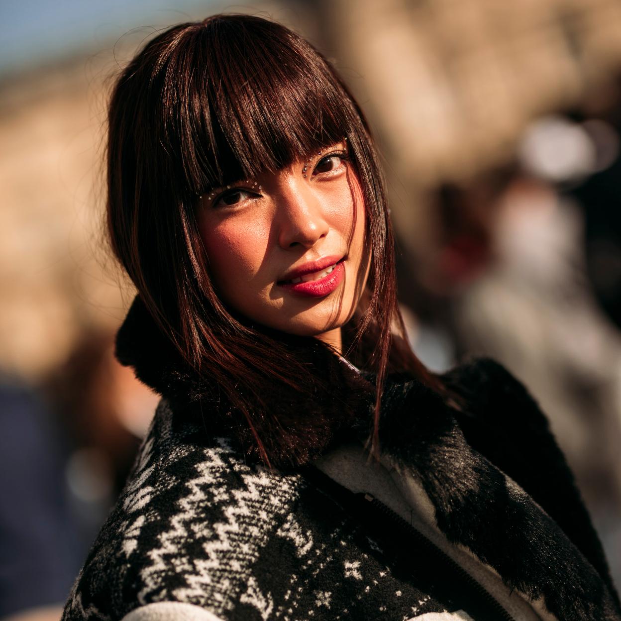 Estas son las bases de maquillaje con acción antiedad y spf 50 que mejor protegen y maquillan la piel.