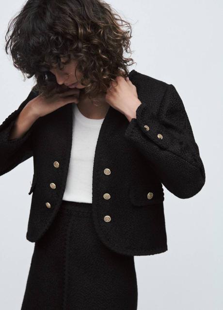 Imagen - Chaqueta negra con botones dorados