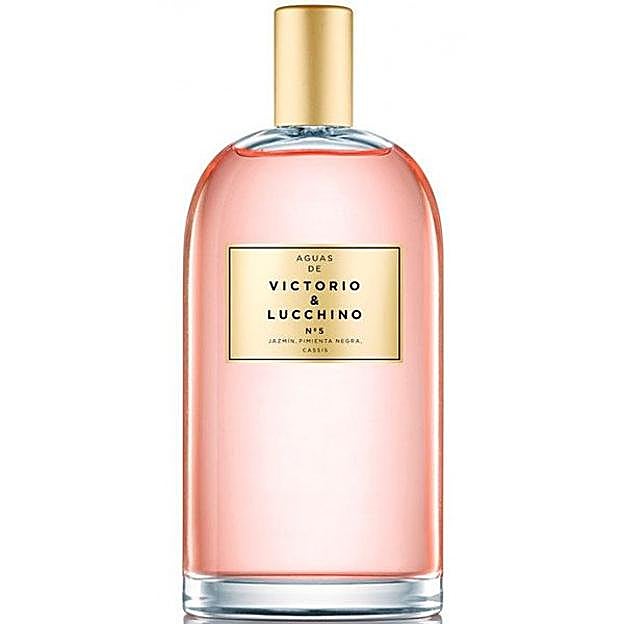 Perfume con jazmón de Victorio & Lucchino.