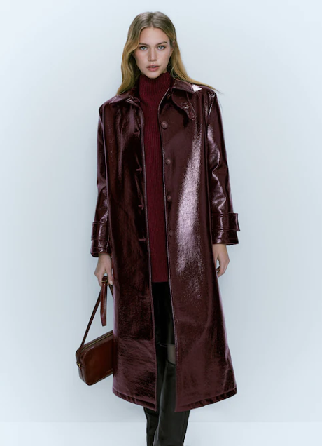 Imagen - La chaqueta de charol de Massimo Dutti.