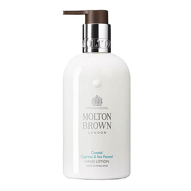 Coastal Cypress & Sea Fennel Hand Cream de Molton Brown.
