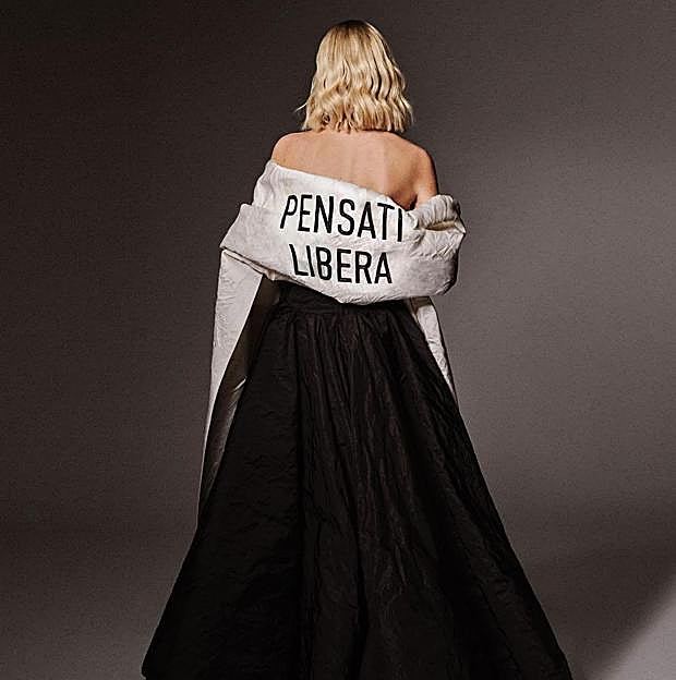 Imagen principal - MODA: Los espectaculares vestidos feministas de Chiara Ferragni en Sanremo