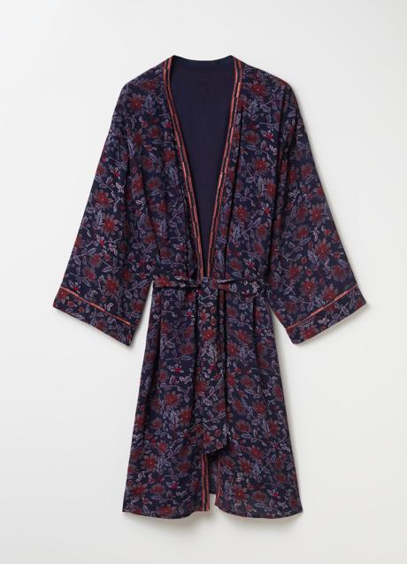 Imagen - Kimono largo estampado de Sfera (35,99 euros)