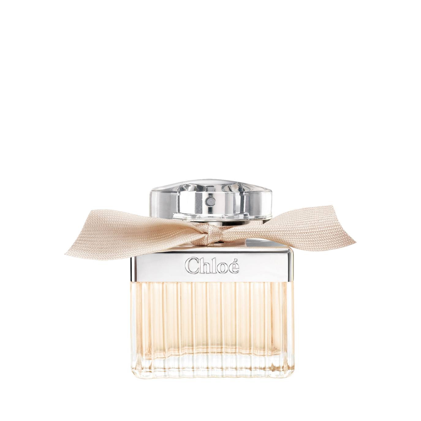 Chloé Signature EDP, un aroma floral con rosa, magnolia y fresia (112 €/50 ml).