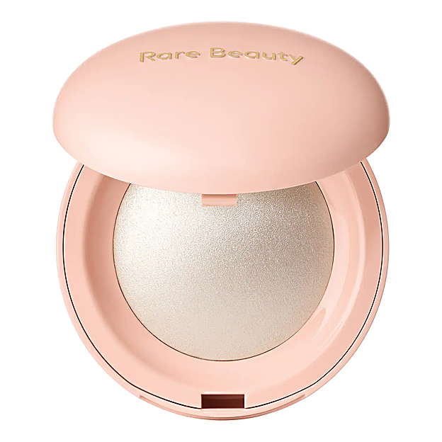 Positive Light Silky Touch Highlighter de Rare Beauty.