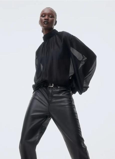 Imagen - Blusa con volumen de H&M, 29,99€.