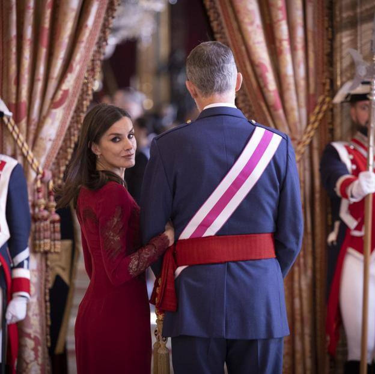 Letizia y Felipe en el Palacio Real.