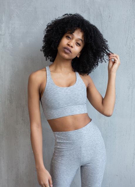 Imagen - Mujer con ropa deportiva/PEXELS