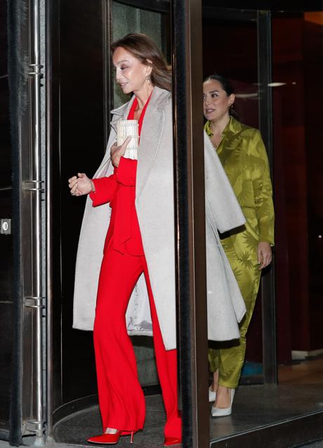 Imagen - Isabel Preysler saliendo de la opera. Fuente: Gtres.