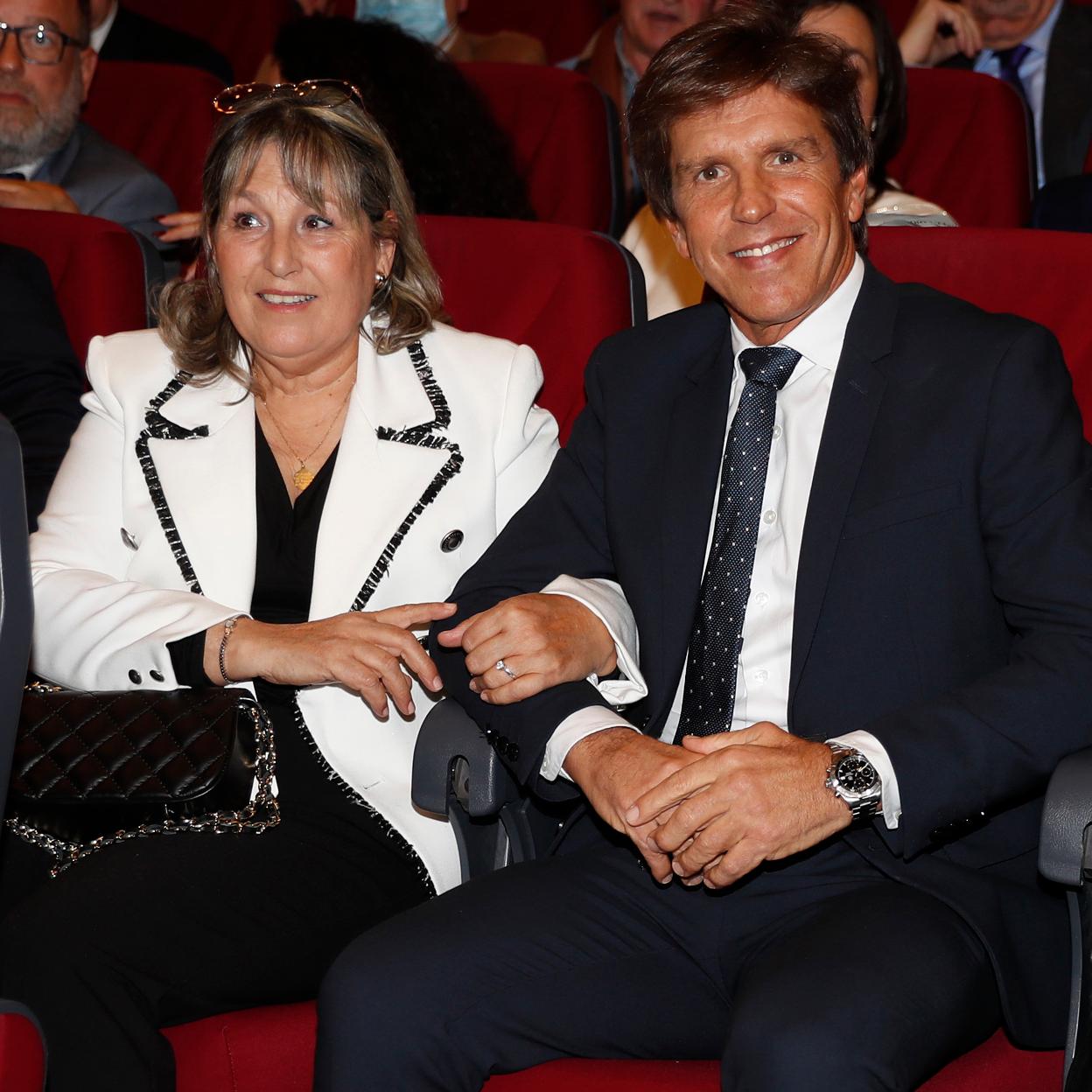 María Ángeles Quesada, pareja de Manuel Benítez y el hijo del torero, Manuel Díaz.