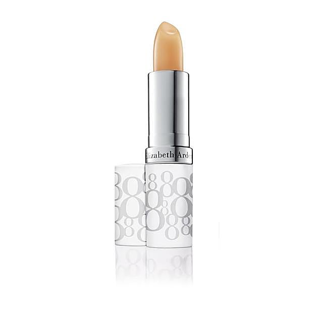 Bálsamo labial con protector solar de Elizabeth Arden.