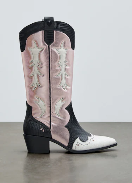 Imagen - Las botas de Straivarius.