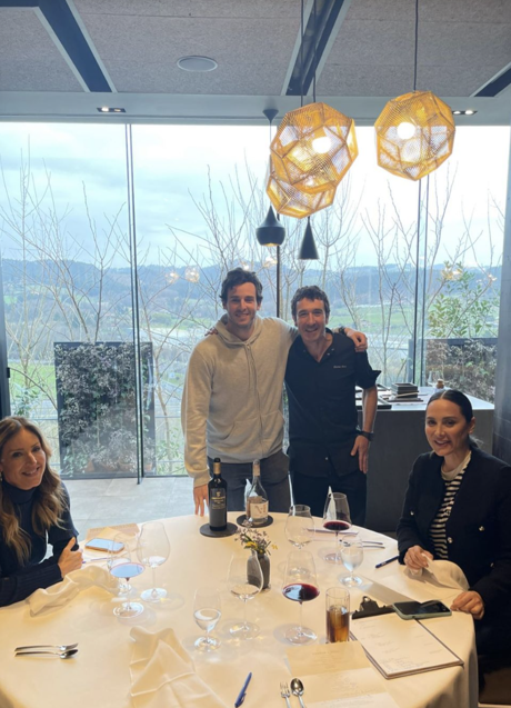 Imagen - Tamara Falcó, Iñigo Onieva y Carolina Molas. Foto: @ionieva