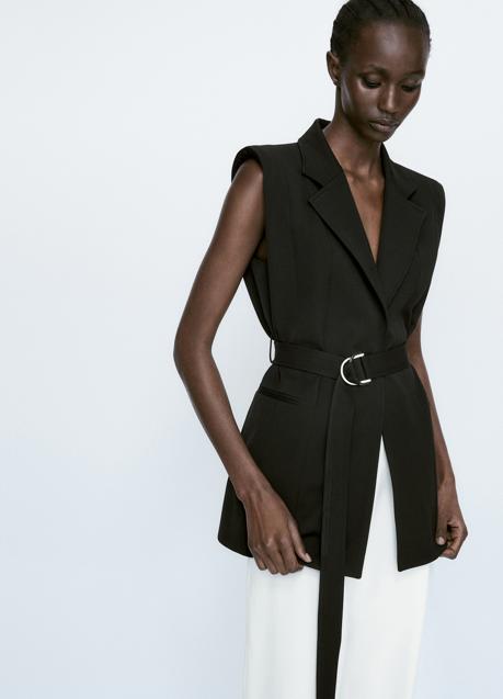 Imagen - Chaleco con cinturón (99,95 euros)