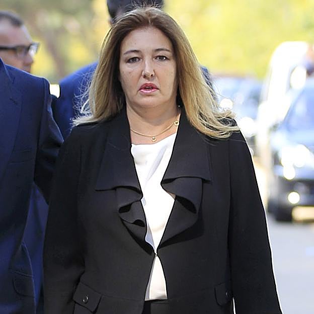 Muere Laura Boyer a los 57 años: la hija desconocida de Miguel Boyer y Elena Arnedo que se mantuvo lejos de Isabel Preysler