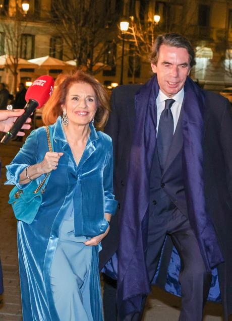 Imagen - Ana Botella y José María Aznar, llegando al Teatro Real para festejar sus 70 años. Foto: Gtres.