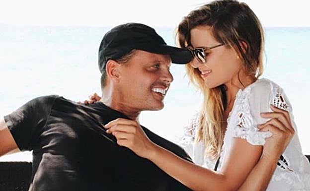 Michelle Salas en su única foto pública con su padre, Luis Miguel