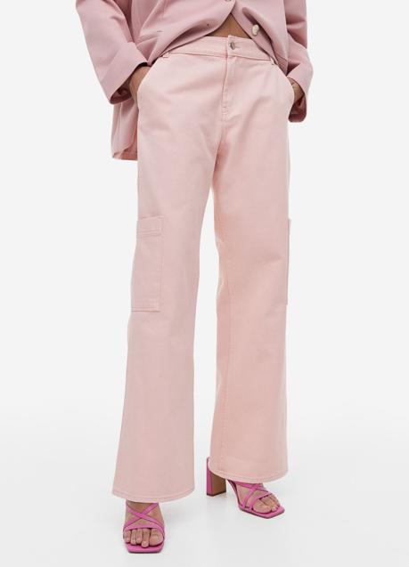 Imagen - Pantalón rosa con bolsillos de H&M (29,99 euros)