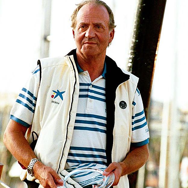 Qué ha pasado con el poderoso círculo de amigos de verano del rey Juan Carlos: de su amiga Cristina Macaya a su ex amante Marta Gayá