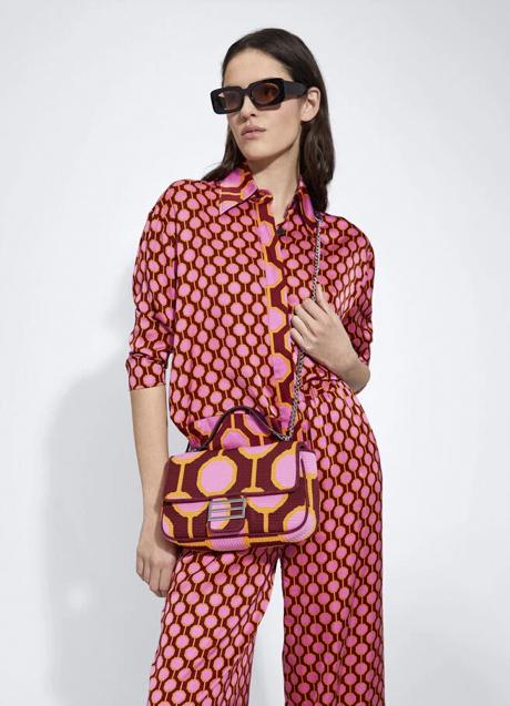 Imagen - Camisa con estampado geométrico Parfois (32,99 euros)