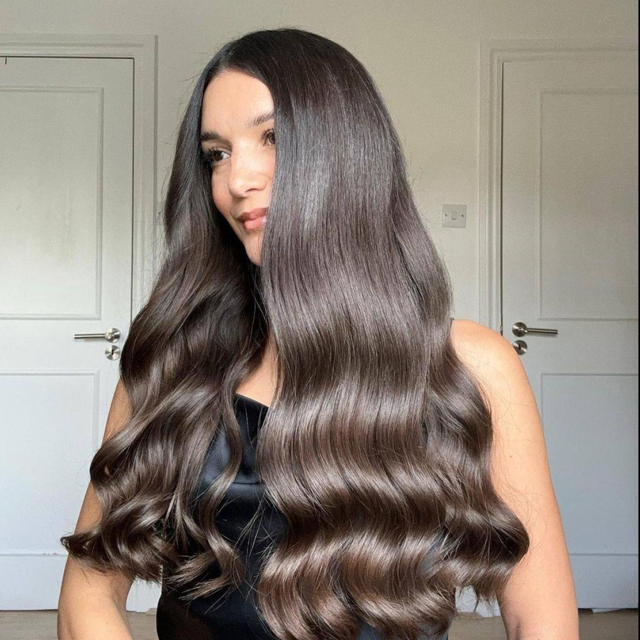 Para tener la melena bonita de la influencer seguirás estos trucos de cuidado capilar