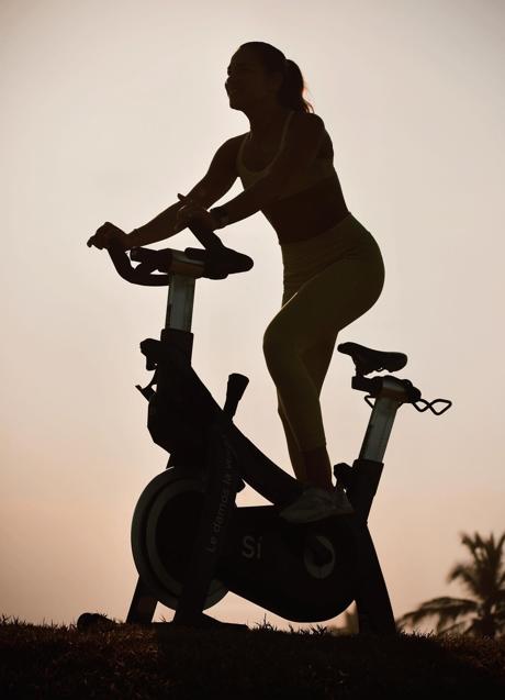 Imagen - Mujer haciendo spinning/@SICLO
