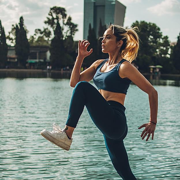 Curl de piernas: cómo empezar con un ejercicio perfecto para tonificar glúteos y gemelos