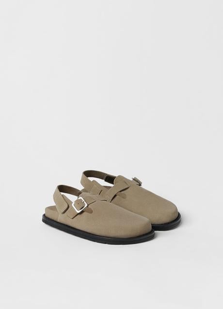 Imagen - Zuecos con hebilla de Zara Kids. Foto: Zara Kids. 