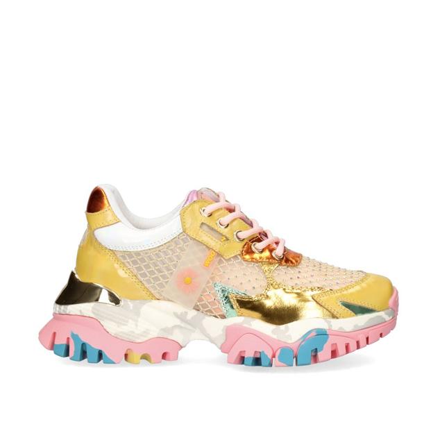 Exé Shoes (154,95 euros).