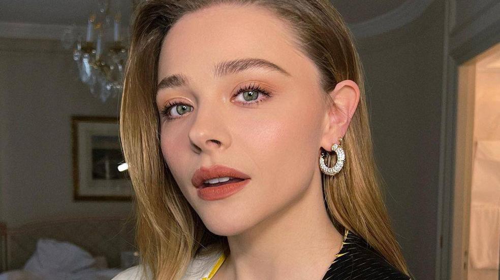 Presume de la piel tersa de Chloë Grace Moretz con estas hidratantes