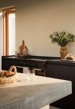 Imagen secundaria 2 - recién llegado a tienda: La nueva colección deco de Zara Home que arrasará esta primavera con su estilo minimalista atemporal (y que vamos a ver mucho en los house tours de las influencers)