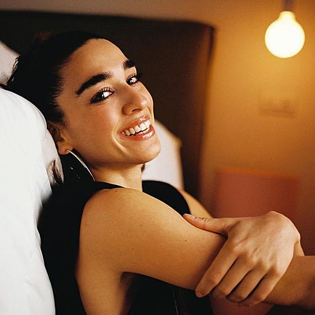 Si notas tu rostro apagado, necesitas estas cremas antioxidantes que iluminan, protegen y acaban con las arrugas