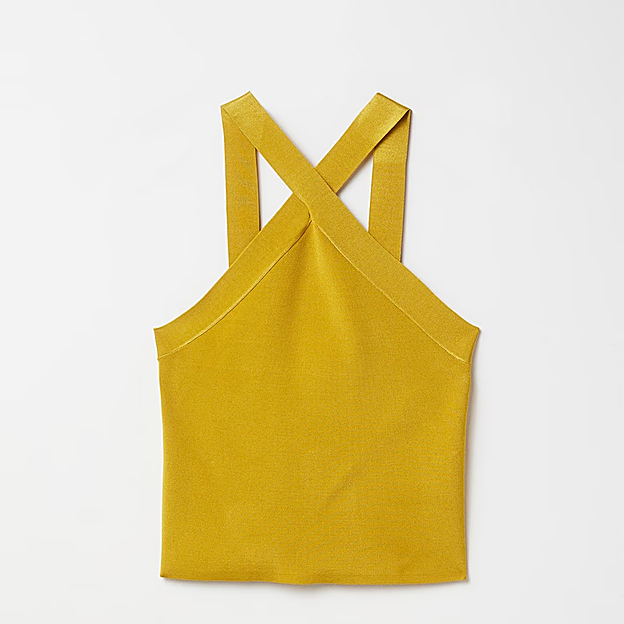 Imagen principal - El top y los pantalones de Sfera y el collar de Uno de 50.