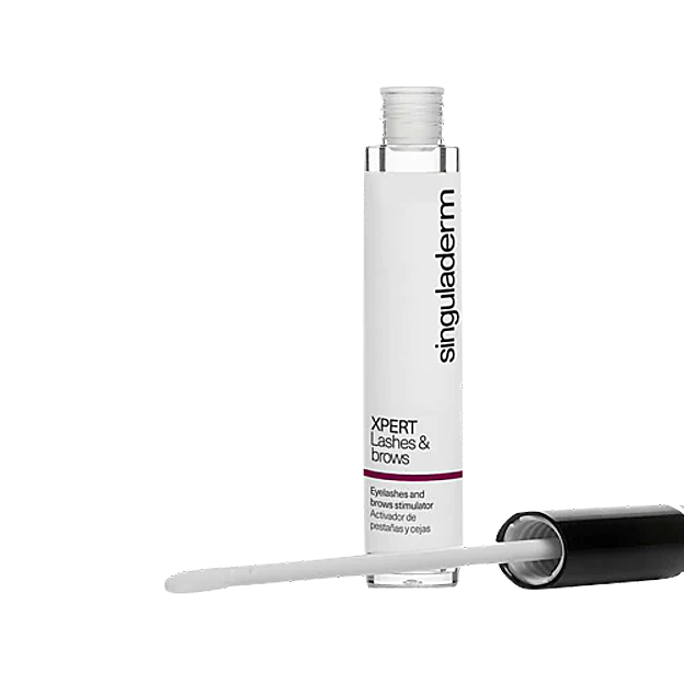 Xpert Lashes & brows de Singularderm.