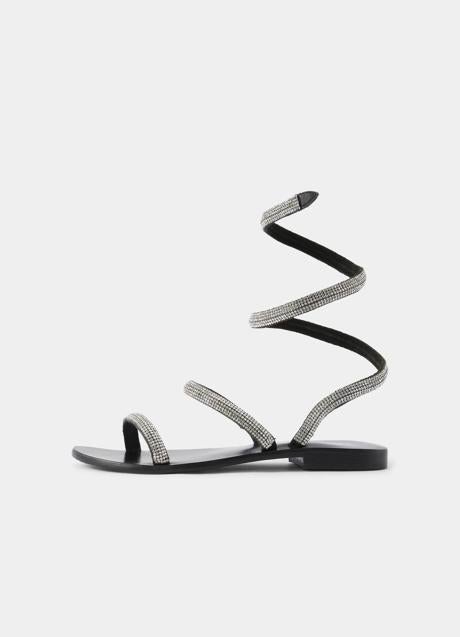 Imagen - Sandalias romanas de stras en color negro de San Marina. Foto: Zalando.