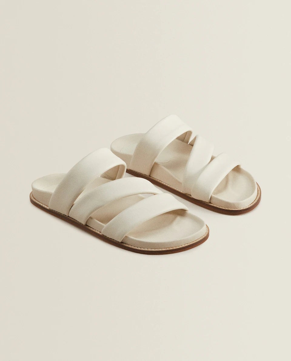 Imagen - Sandalia de piel cruzada de Zara Home. Foto: Zara Home.