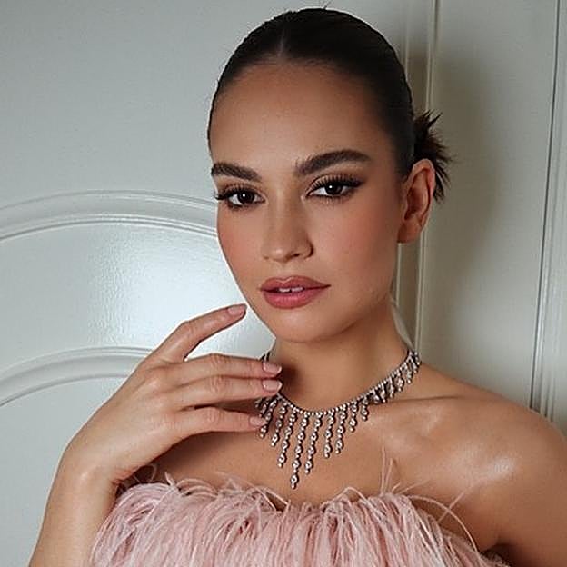 Cómo funciona el sérum con ácido hialurónico que puedes aplicar en el rostro y también las uñas