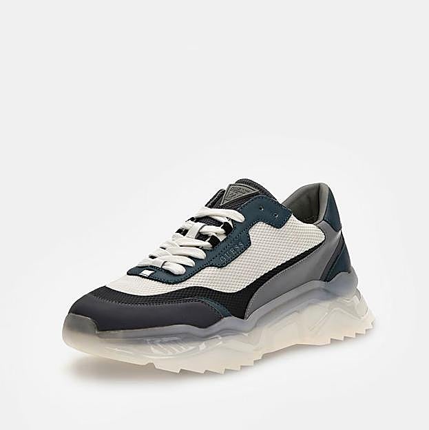 Sneakers atrevidas e ideales para combinar con todo tu armario. / Guess