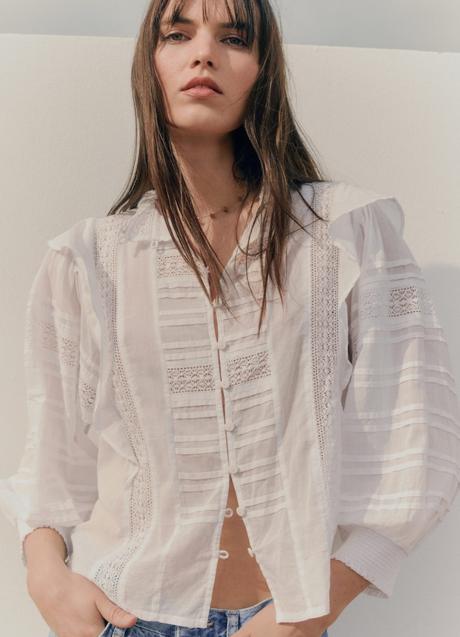 Imagen - Camisa blanca de Mango (35,99 euros)