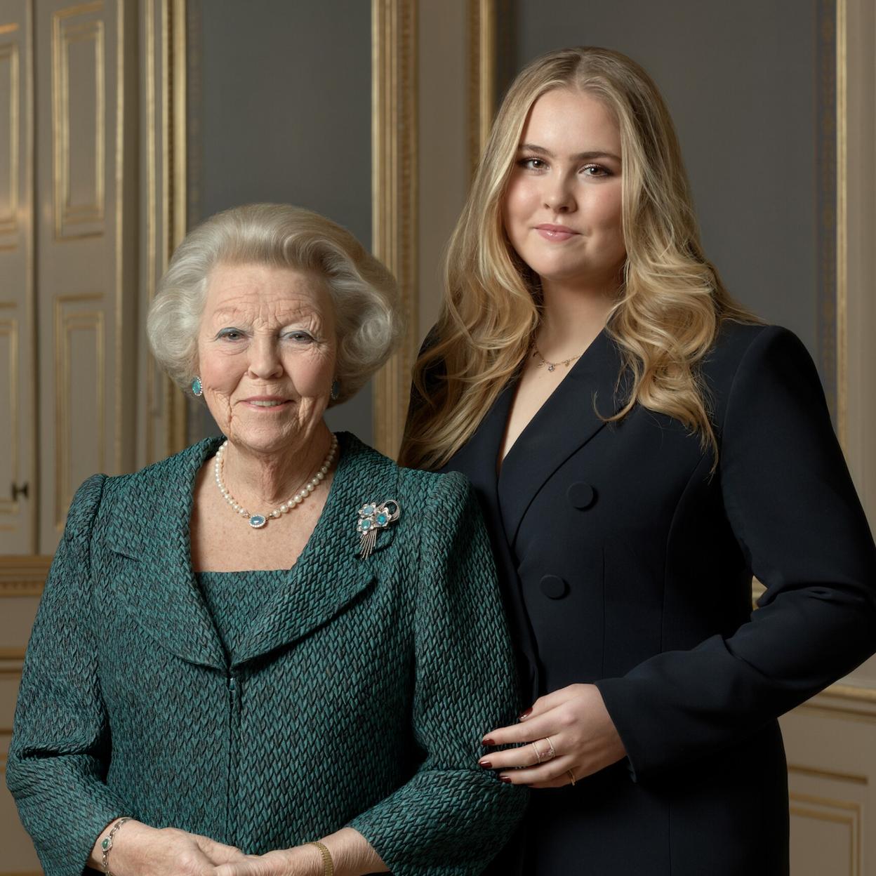 La princesa Beatriz y Catalina Amalia de Orange