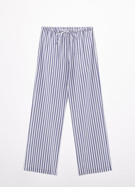 Imagen - Pantalón pijamero de rayas de Zara. Foto: Zara.